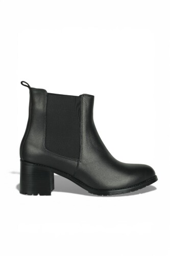 Fitbas 113701 014 Kadın Siyah Mat Deri Büyük & Küçük Numara Bot - Fitbas