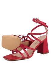 Loggalin 305805 520 Kadın Kırmızı Büyük Numara Topuklu Ayakkabı - Thumbnail